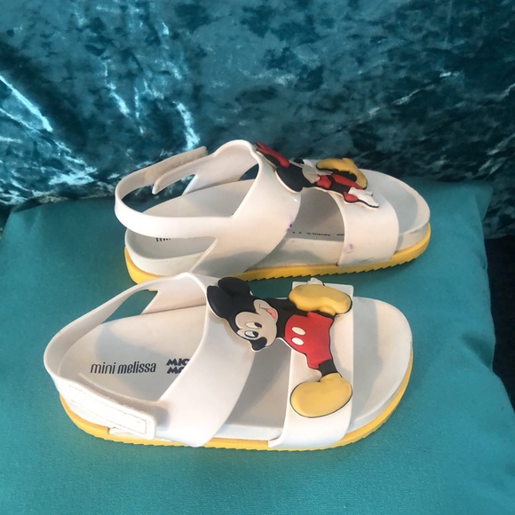 Mini Melissa - Picture 2 of 4